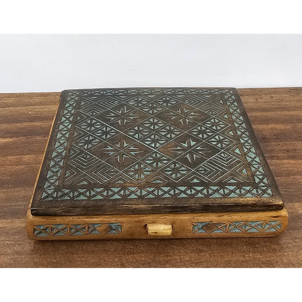 Vtg Folk Art Wood Carved Box 3.5" MCM Turquoise Starburst Yugoslavia Compact